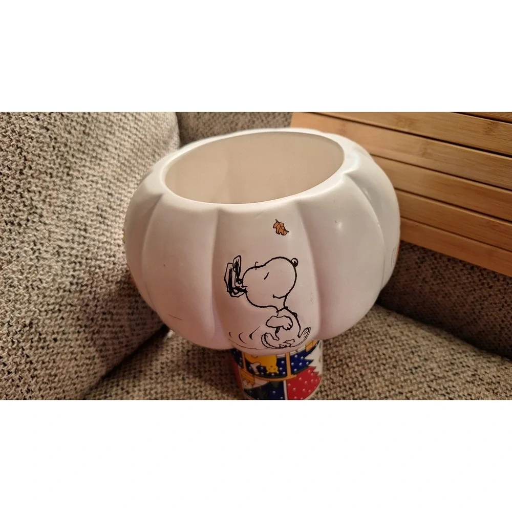 PEANUTS‎ Halloween Serve Candy Bowl Snoopy And Woodstock 9 By 4.5 Inch.